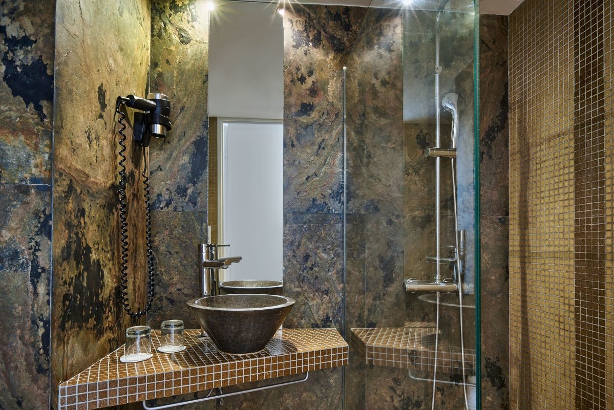Posy Hotel Paris 9